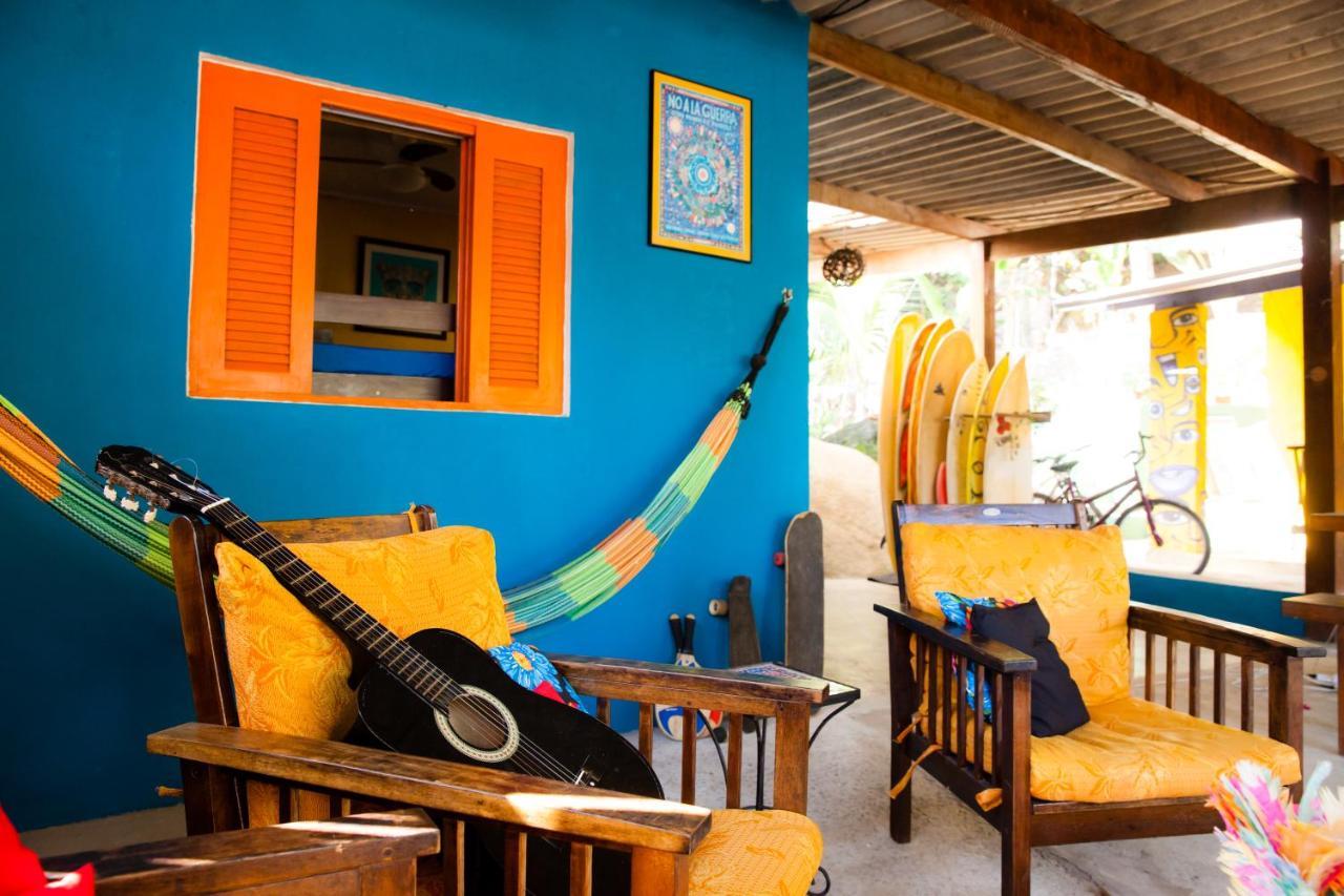 Sintonia Surf E Bar Albergue *
