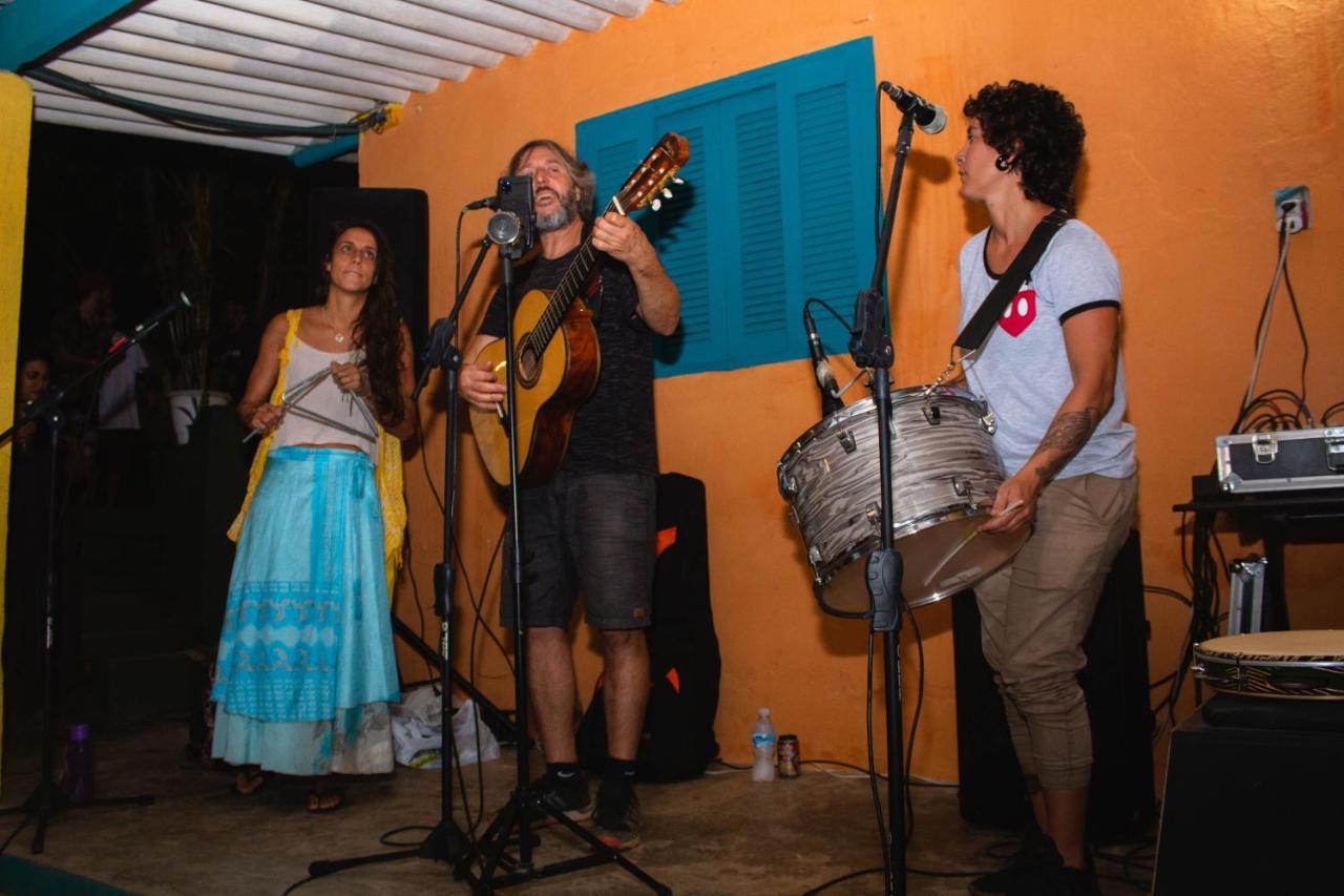 Albergue Sintonia Surf E Bar *